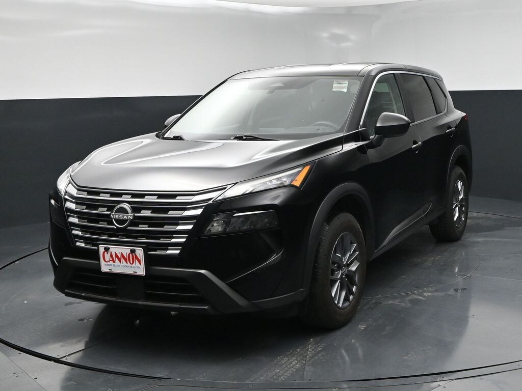 Used 2024 Nissan Rogue S SUV
