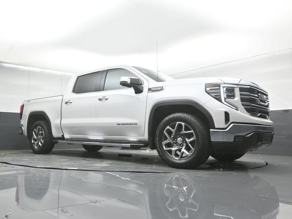 2025 GMC Sierra 1500 SLT - Photo 28