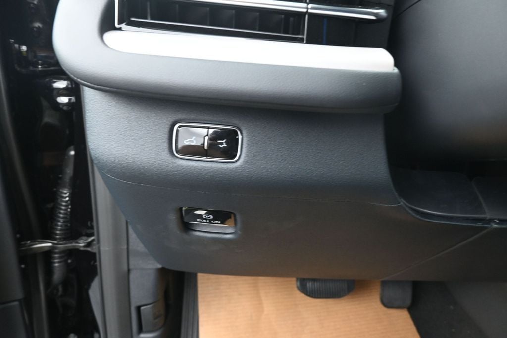 2027 Lincoln Navigator Reserve - Photo 20