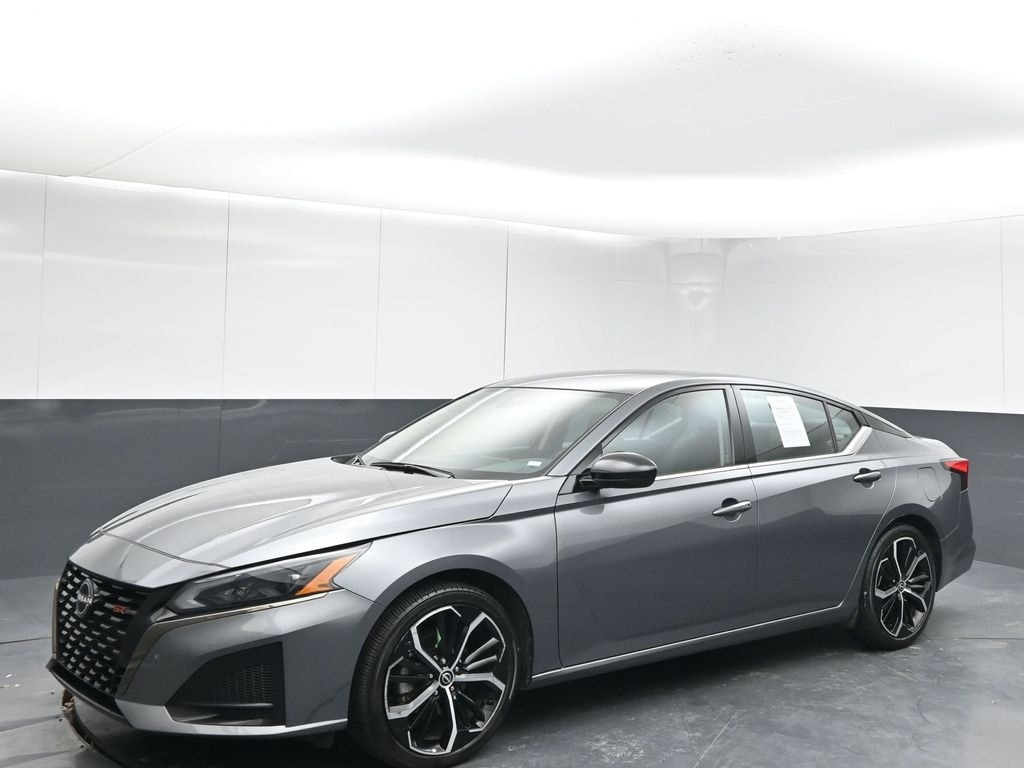 Used 2024 Nissan Altima 2.5 SR Sedan