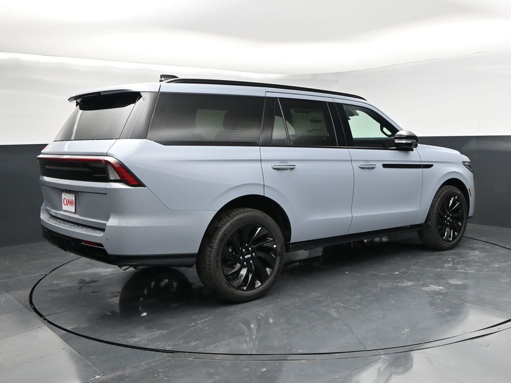 2027 Lincoln Navigator Reserve - Photo 7