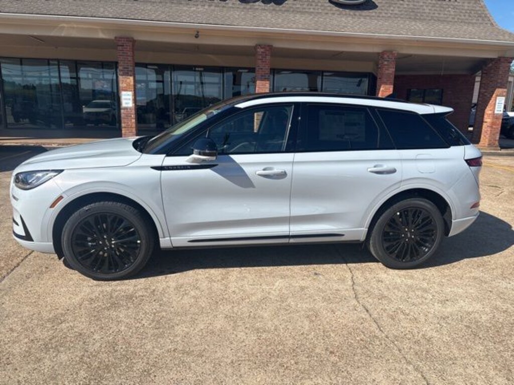 New 2026 Lincoln Corsair Premiere SUV