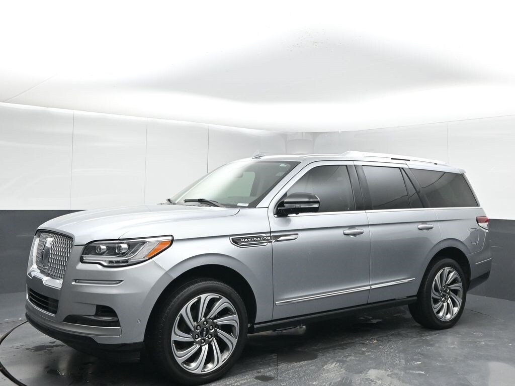 Used 2023 Lincoln Navigator Standard SUV