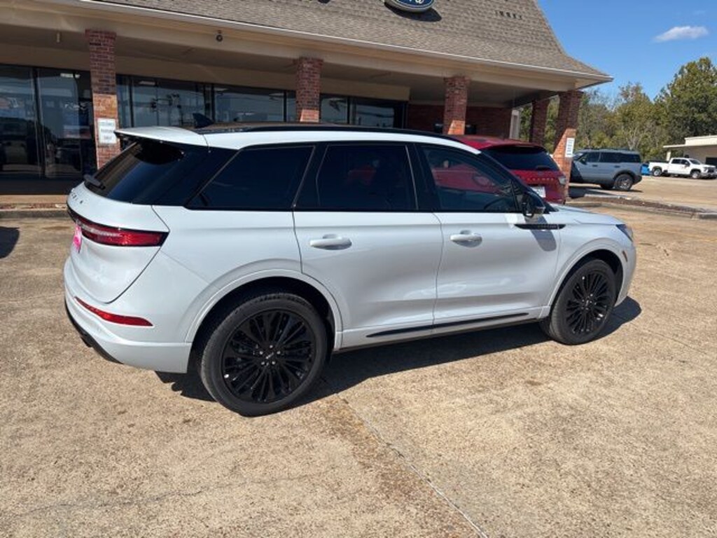New 2026 Lincoln Corsair Premiere SUV