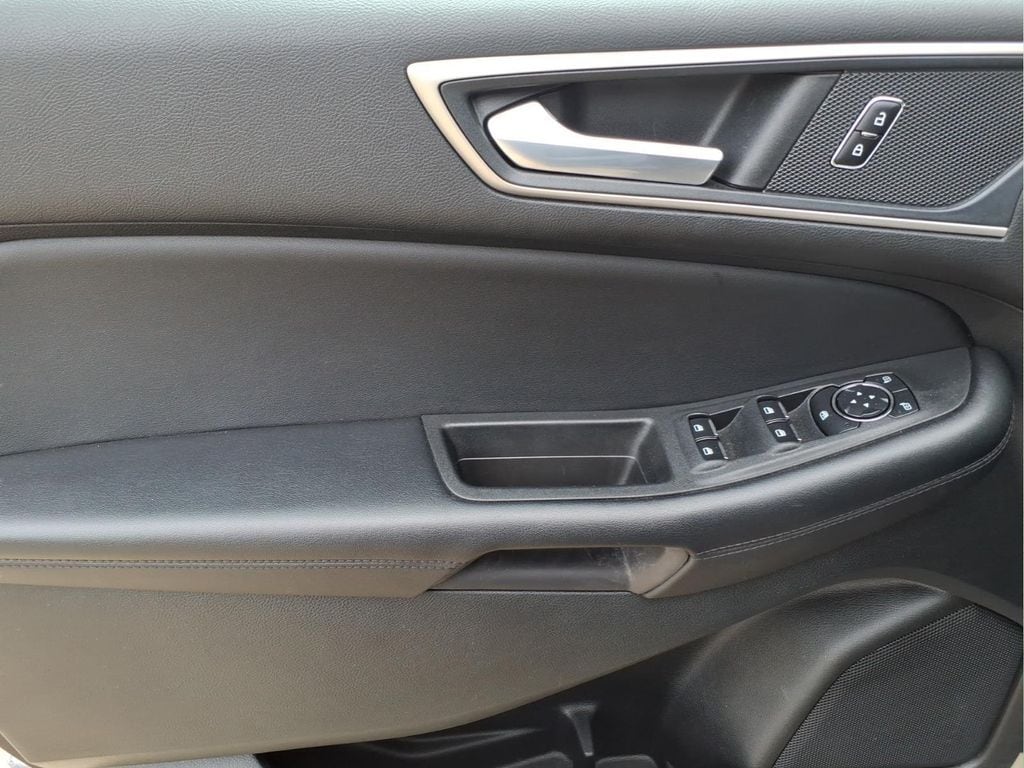 2023 Ford Edge SEL - Photo 14