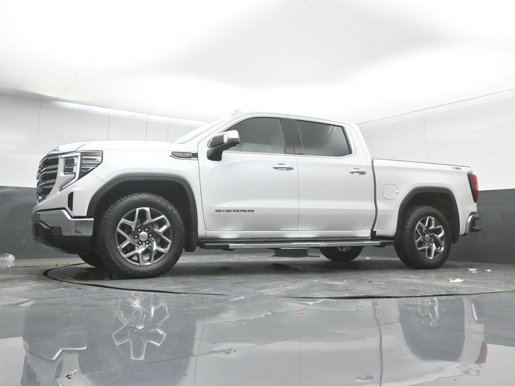 2025 GMC Sierra 1500 SLT - Photo 31