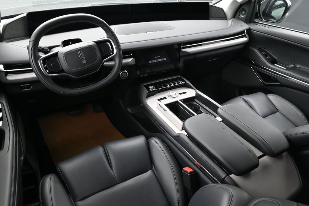 2027 Lincoln Navigator Reserve - Photo 12