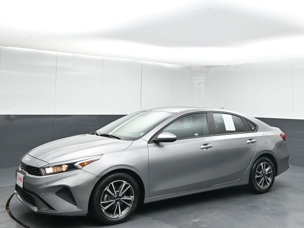 Used 2023 Kia Forte LXS Sedan