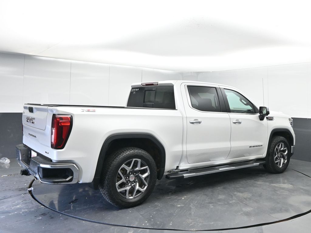 2025 GMC Sierra 1500 SLT - Photo 7