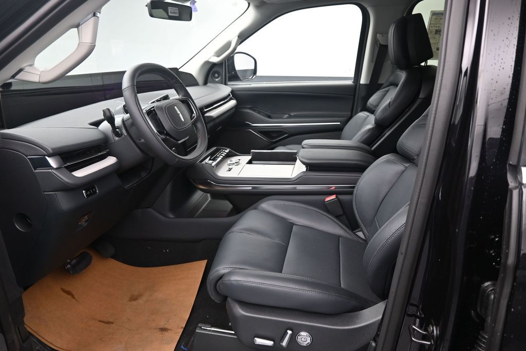 2025 Lincoln Navigator Reserve - Photo 13