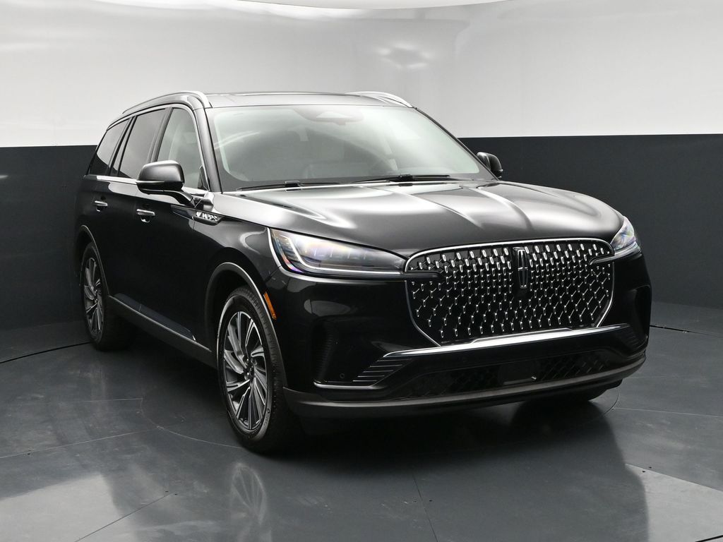 2026 Lincoln Aviator Premiere RWD's photo