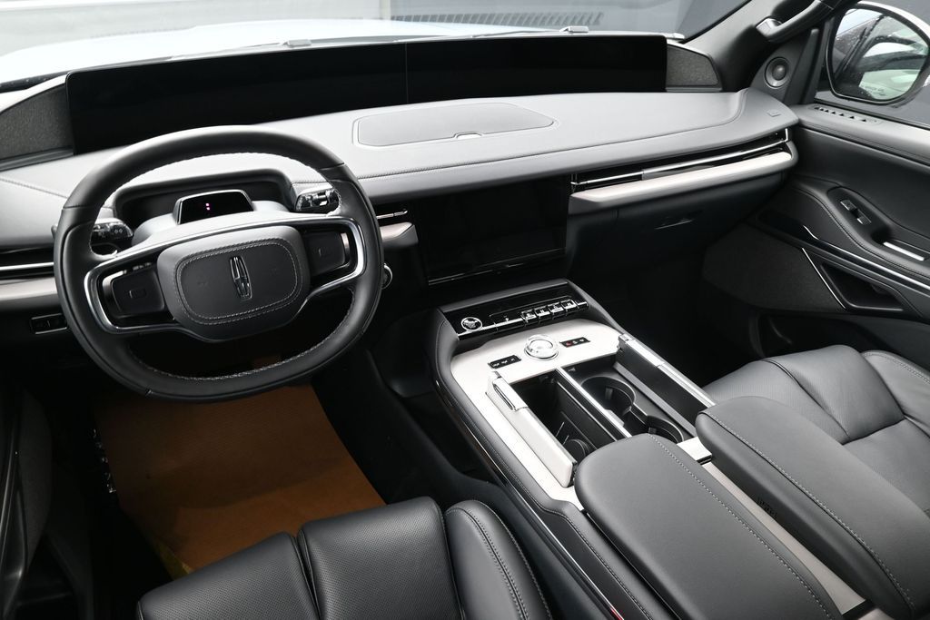 2027 Lincoln Navigator Reserve - Photo 13