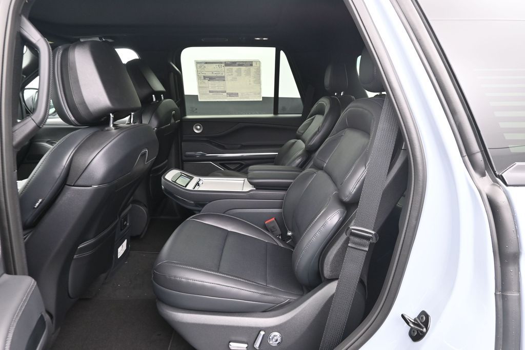 2027 Lincoln Navigator Reserve - Photo 11