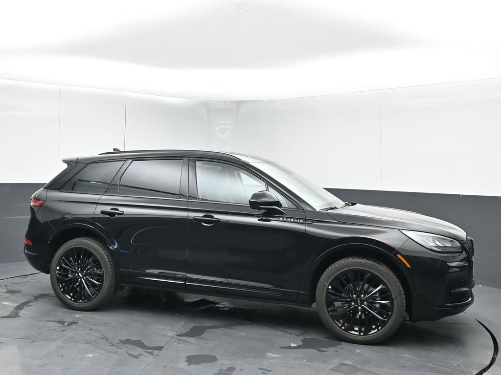 2026 Lincoln Corsair Premiere's photo