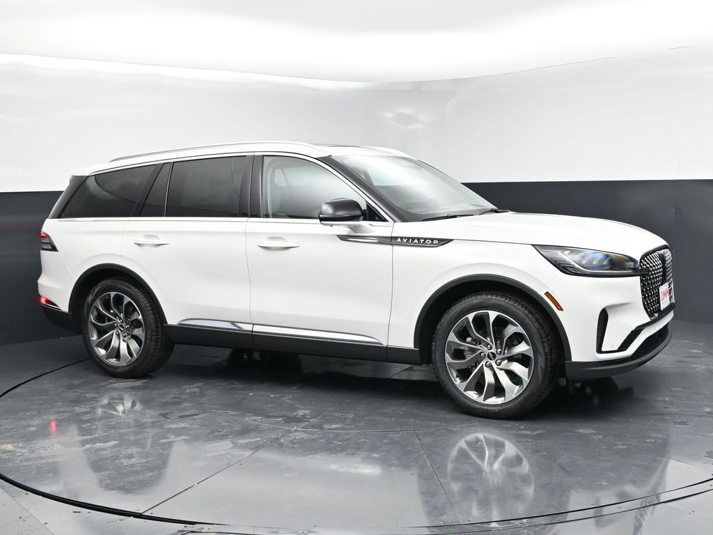 2026 Lincoln Aviator Reserve RWD's photo