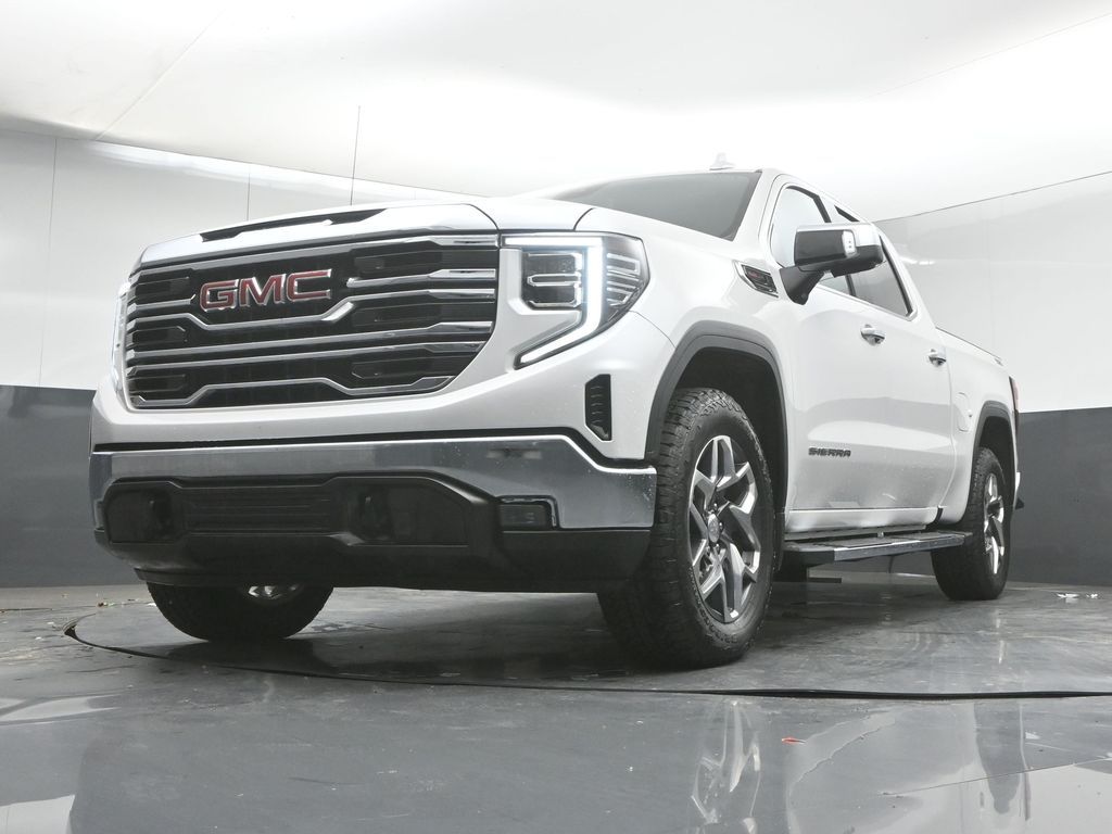 2025 GMC Sierra 1500 SLT - Photo 30