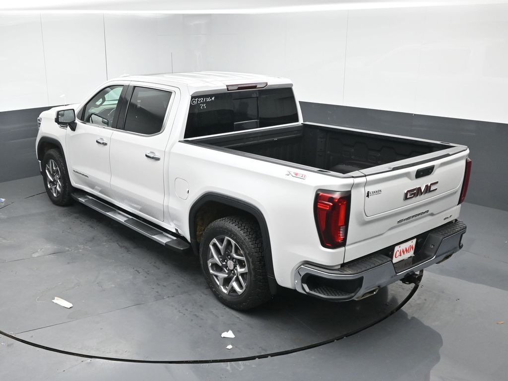 2025 GMC Sierra 1500 SLT - Photo 25