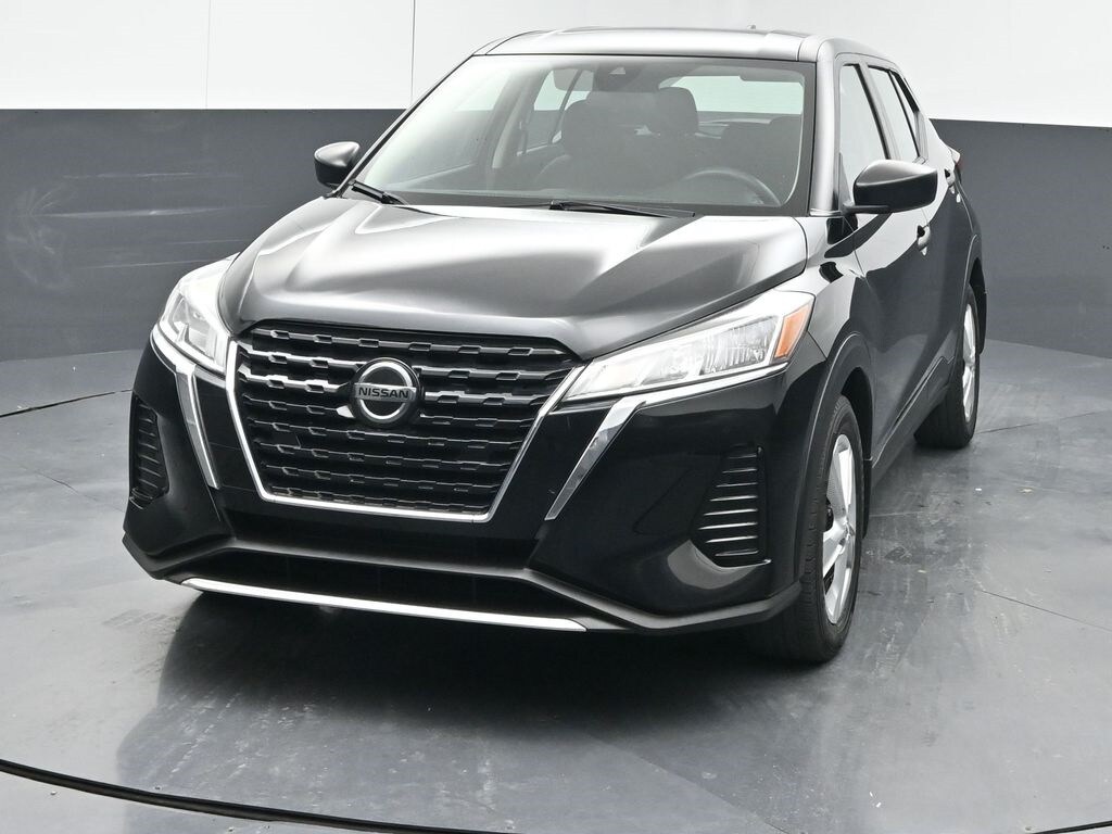 Used 2021 Nissan Kicks S SUV