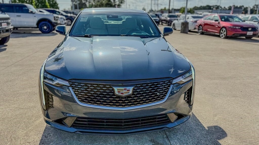 2021 Cadillac CT5 Premium Luxury photo 2