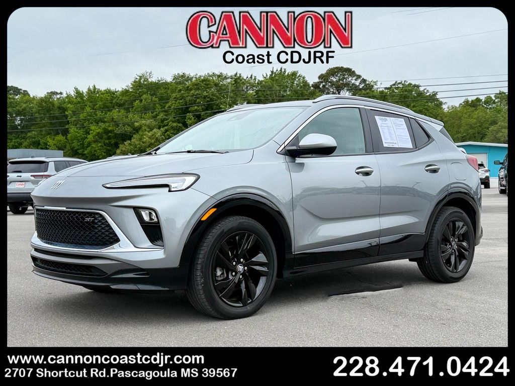 2024 Buick Encore GX Sport Touring's photo