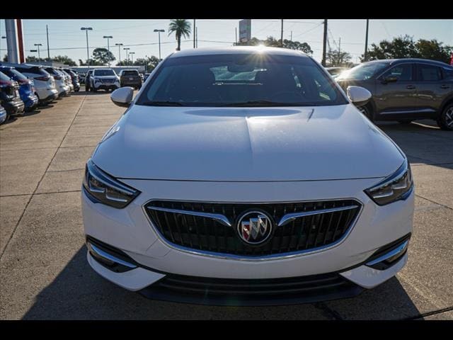 Used 2018 Buick Regal Sportback Preferred with VIN W04GL6SX5J1112317 for sale in Pascagoula, MS