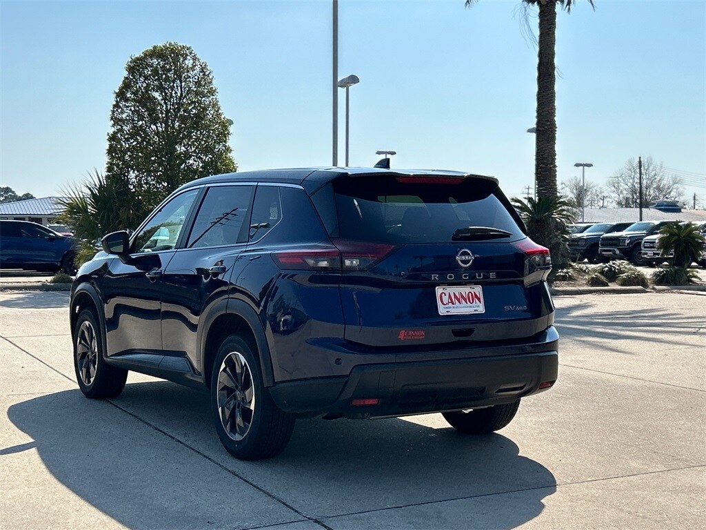 Used 2024 Nissan Rogue SV SUV
