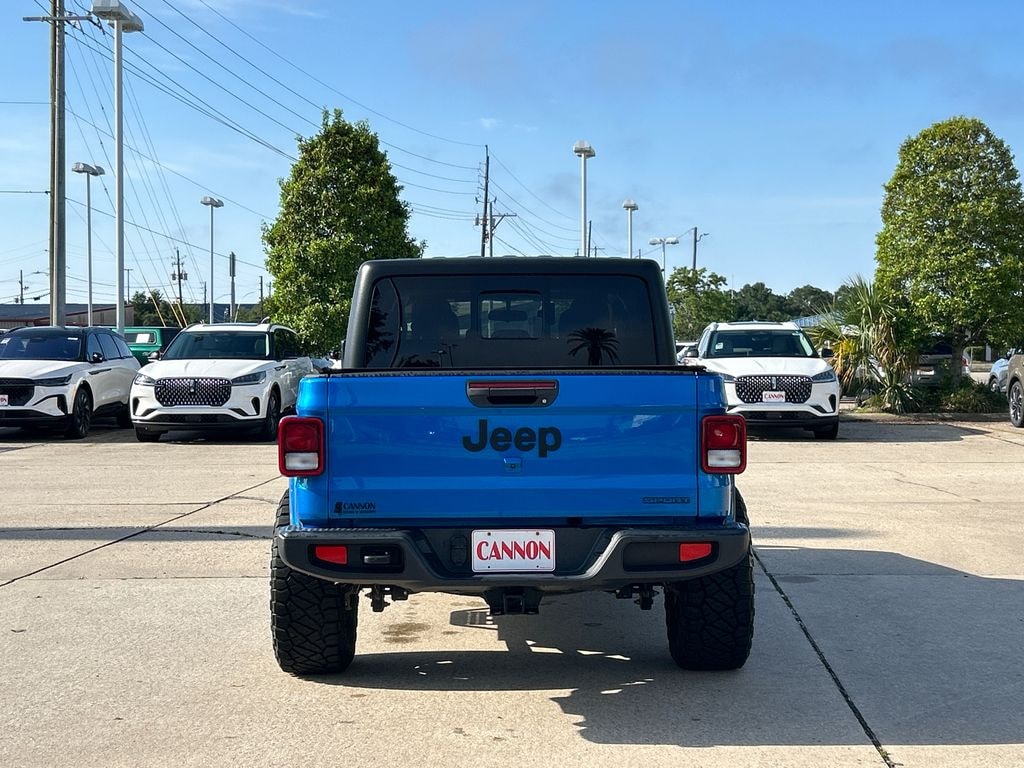 Used 2021 Jeep Gladiator Sport Truck