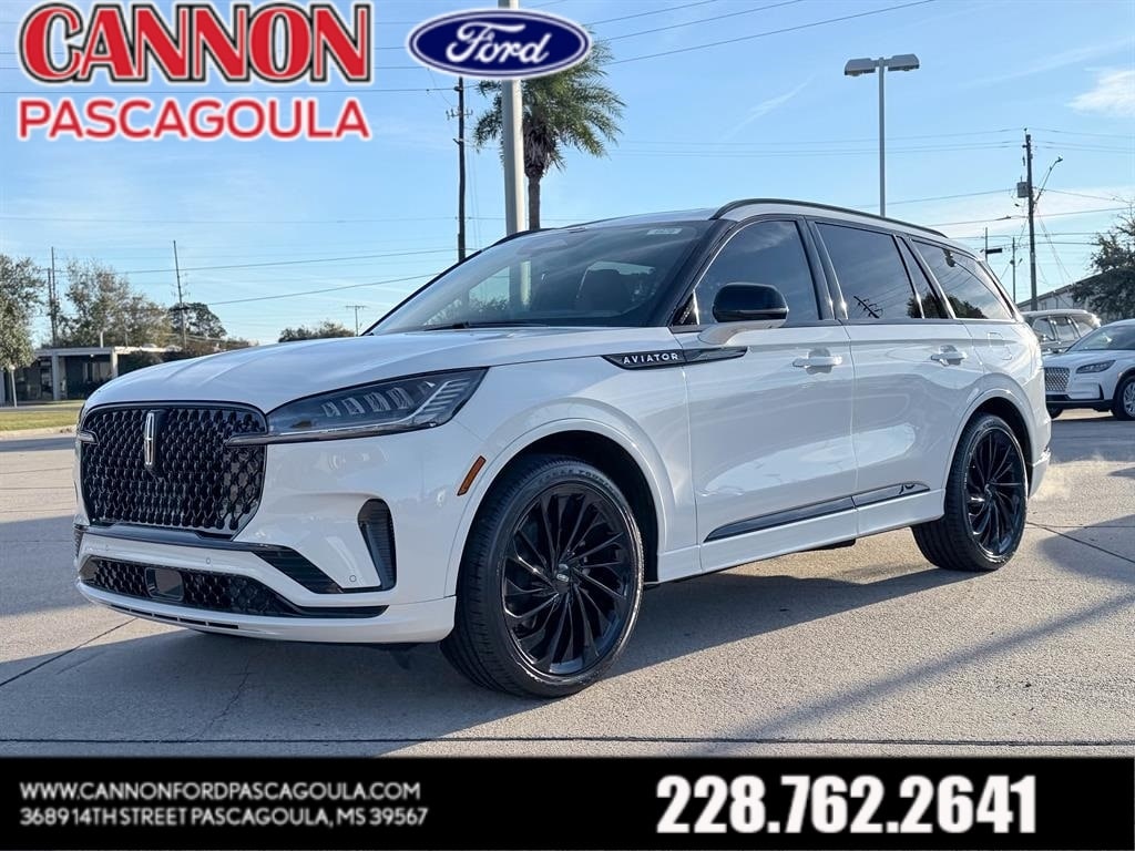 2026 Lincoln Aviator Reserve's photo