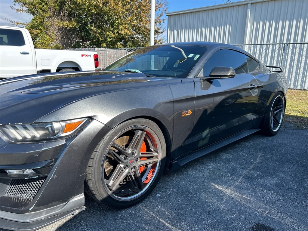 2017 Ford Mustang GT's photo