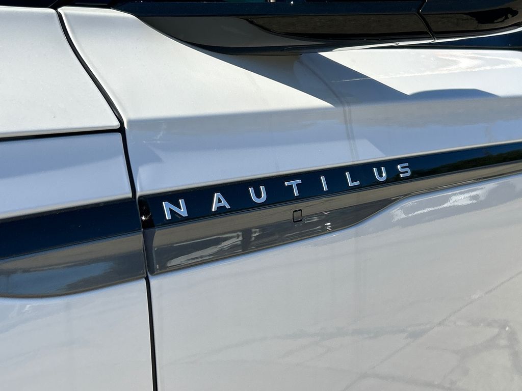 2026 Lincoln Nautilus Reserve - Photo 10