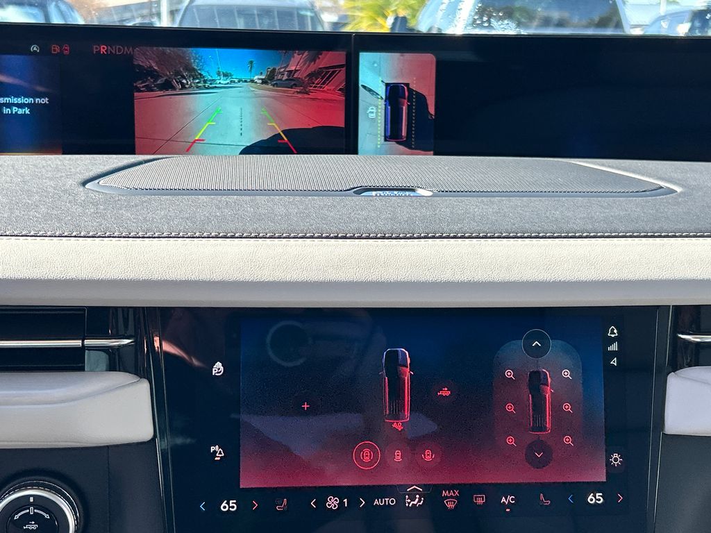 2026 Lincoln Navigator Reserve - Photo 18