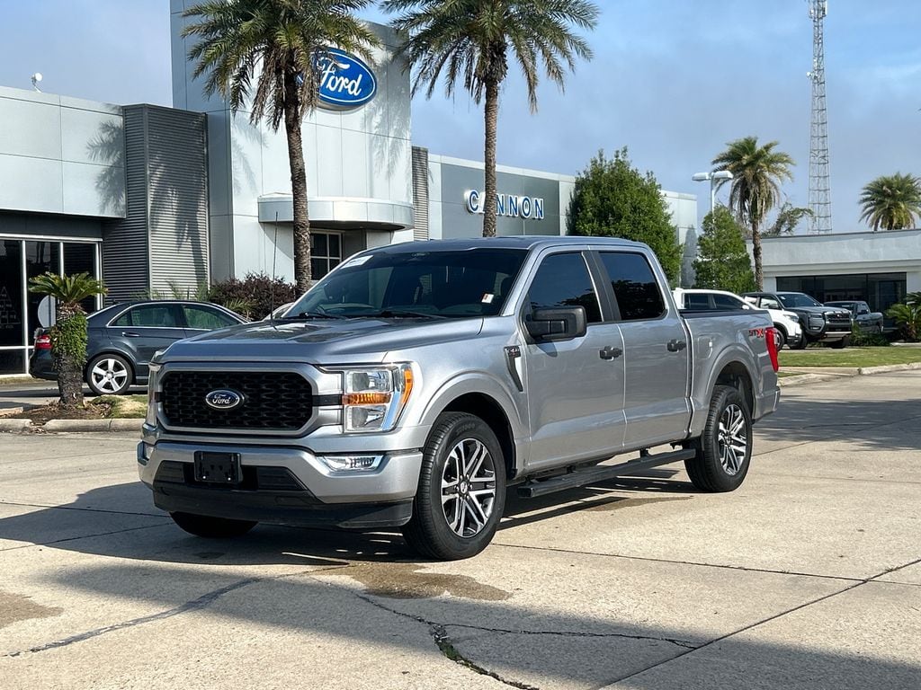 2022 Ford F-150 XL SuperCrew 5-1/2 Box's photo