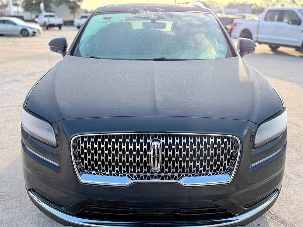 2021 Lincoln Nautilus Reserve photo 4