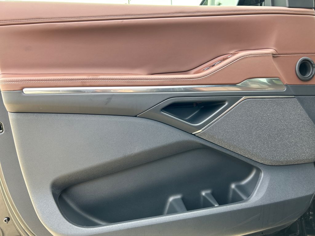 2025 Lincoln Navigator Reserve - Photo 13