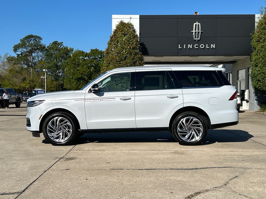 2026 Lincoln Navigator Reserve - Photo 2