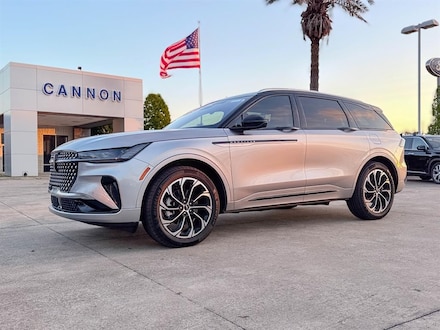 2025 Lincoln Nautilus Reserve SUV