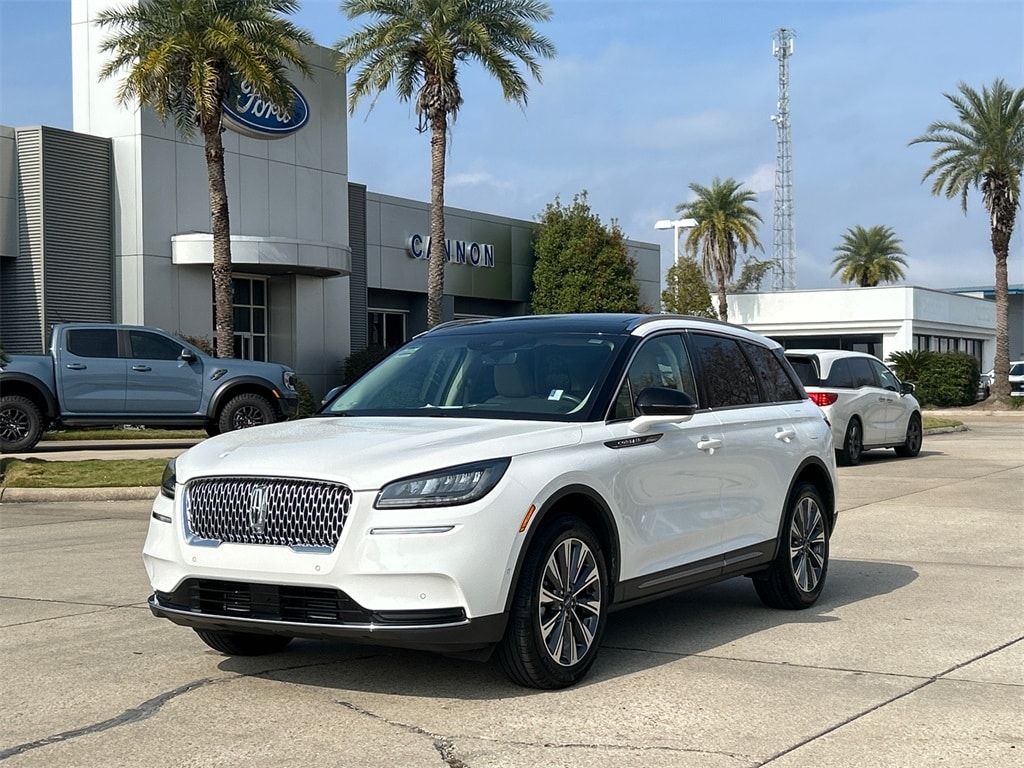 2022 Lincoln Corsair Reserve's photo