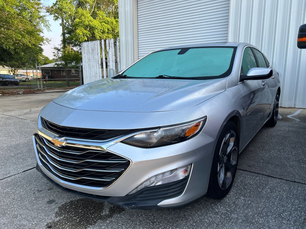 2021 Chevrolet Malibu 1LT's photo