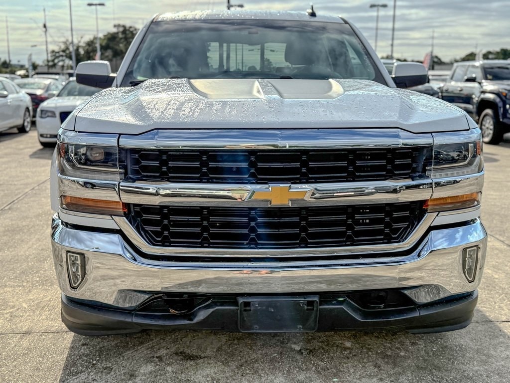 Used 2017 Chevrolet Silverado 1500 LT with VIN 3GCUKREC7HG195069 for sale in Pascagoula, MS