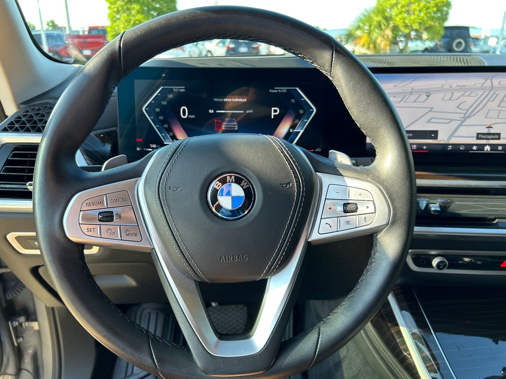 2025 BMW X7 40i - Photo 23