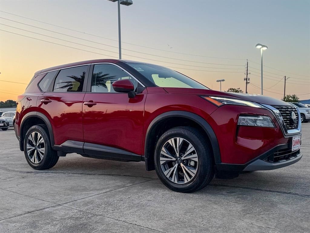 2023 Nissan Rogue SV photo 3