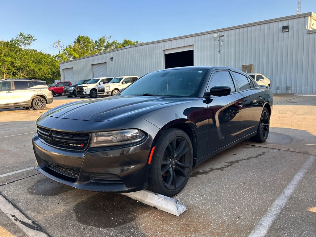 2018 Dodge Charger SXT's photo