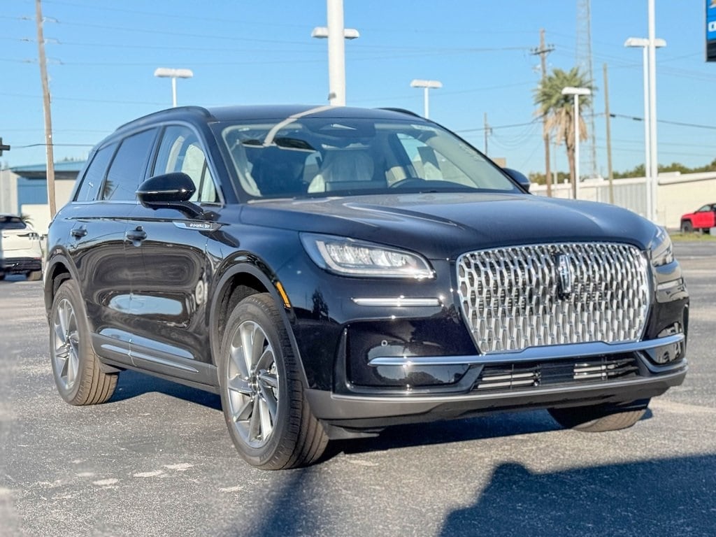 2026 Lincoln Corsair Premiere's photo