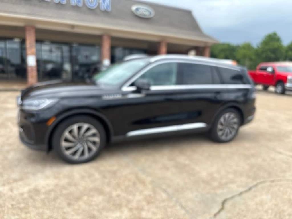 New 2026 Lincoln Aviator Premiere SUV