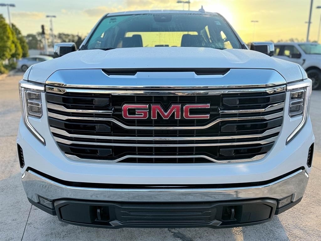 Used 2025 GMC Sierra 1500 SLT Truck