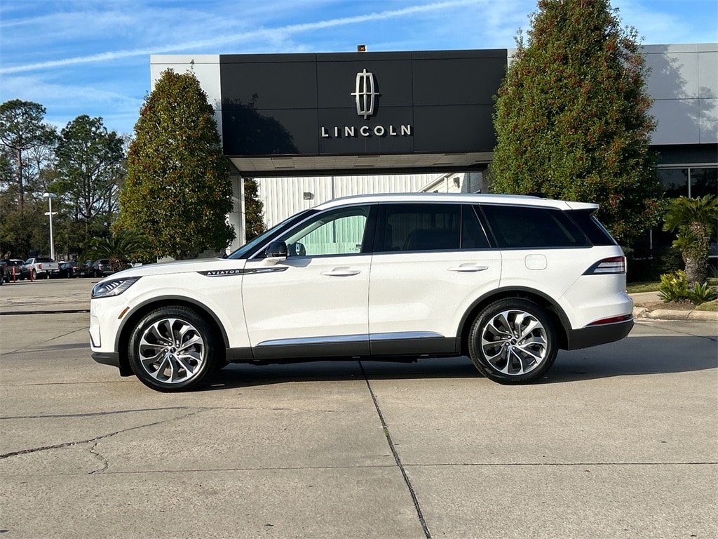 New 2026 Lincoln Aviator Premiere SUV