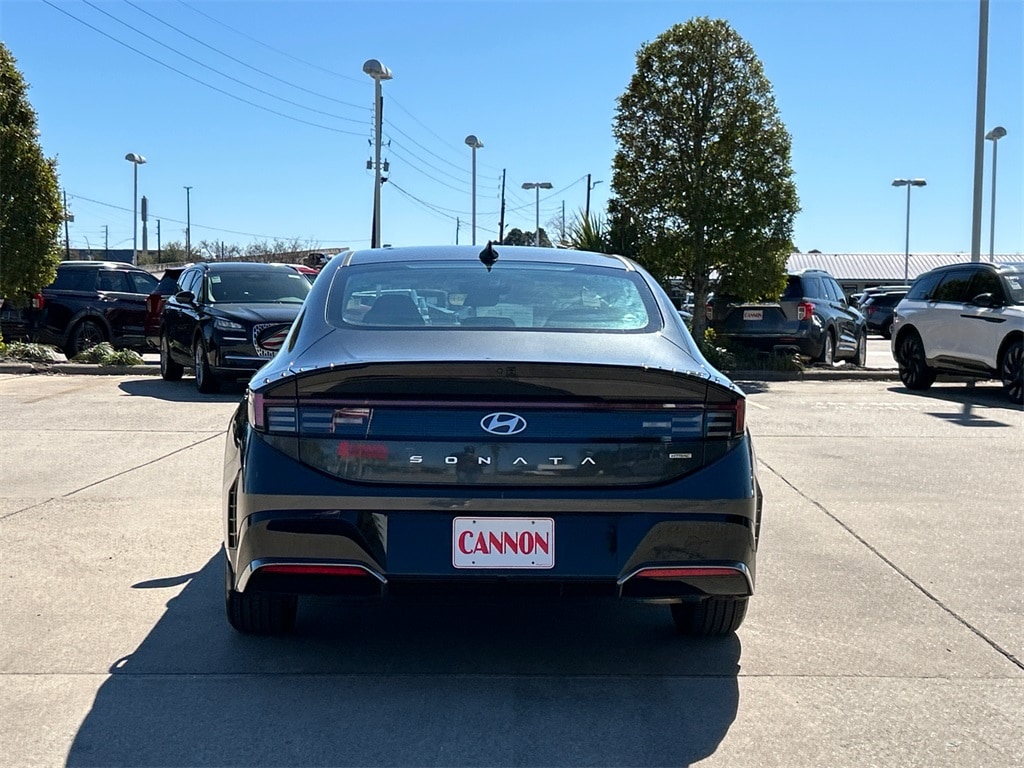 Used 2024 Hyundai Sonata SEL Sedan