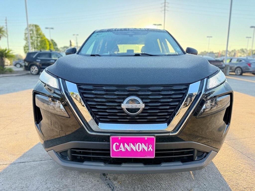 2023 Nissan Rogue S photo 2