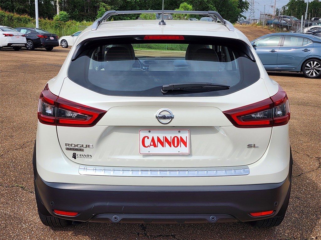 2022 Nissan Rogue Sport SL photo 4
