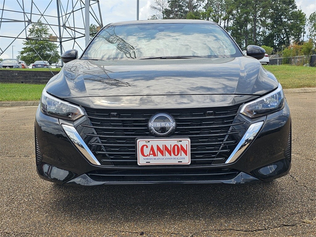 2025 Nissan Sentra SV photo 2